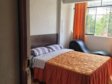 Venta De Hospedaje En SJL