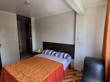 Venta De Hospedaje En SJL
