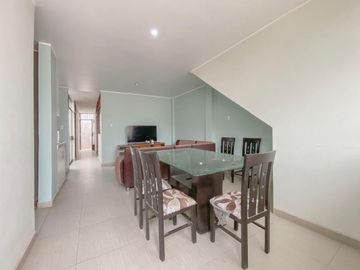 Venta De Casa En Urb. Alameda De Lima Norte I, Distrito De Santa Rosa, Lima