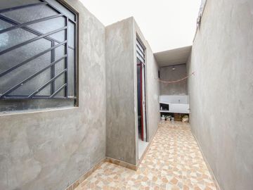 Venta De Casa En Urb. Alameda De Lima Norte I, Distrito De Santa Rosa, Lima
