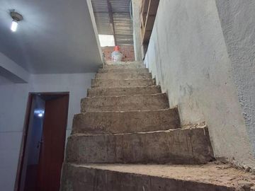 Casa En Venta 2 Pisos Huascar-San Juan Lurigancho