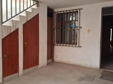 Venta De Casa 345M2 Entre Av Pacayal Y Universitaria En Carabayllo