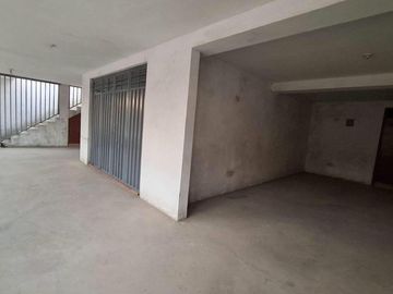Venta De Casa 345M2 Entre Av Pacayal Y Universitaria En Carabayllo