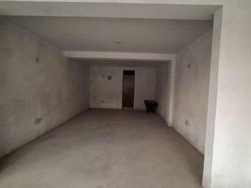 Venta De Casa 345M2 Entre Av Pacayal Y Universitaria En Carabayllo