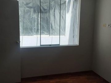 Venta Minidepartamento En Segundo Piso en Ate