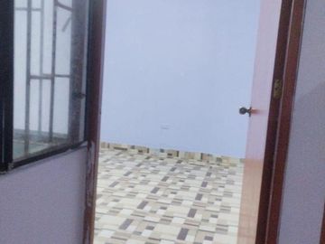 VENTA DE CASA EN URB ALAMEDA DEL PINAR-COMAS