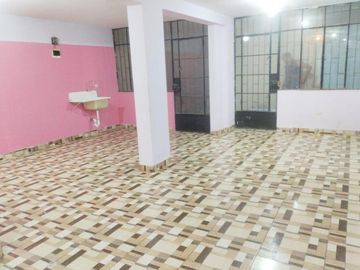 VENTA DE CASA EN URB ALAMEDA DEL PINAR-COMAS