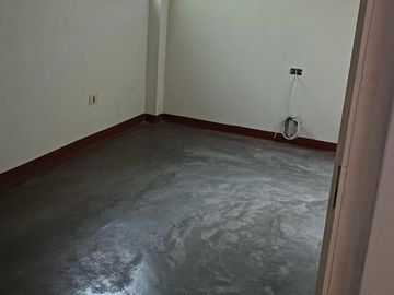 Casa En Venta En Urb. Primavera - Comas