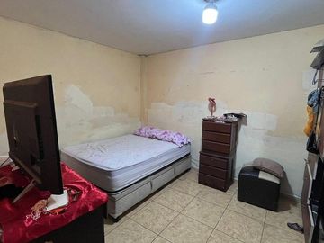 Casa En Venta Al Costado Del Terminal Pesquero
