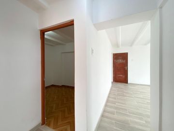Departamento + Aires En Venta Completamente Remodelado En El Callao