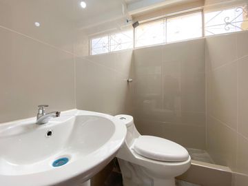 Departamento + Aires En Venta Completamente Remodelado En El Callao