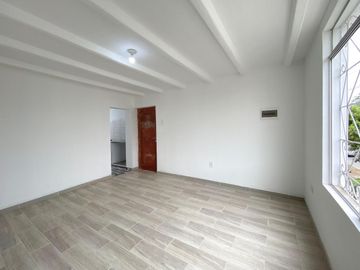 Departamento + Aires En Venta Completamente Remodelado En El Callao