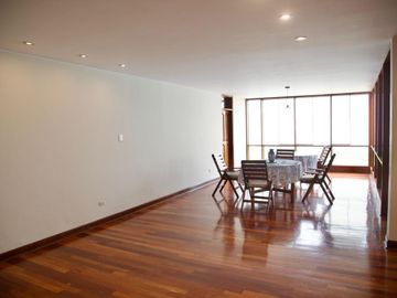 Venta De Casa En Camacho La Molina