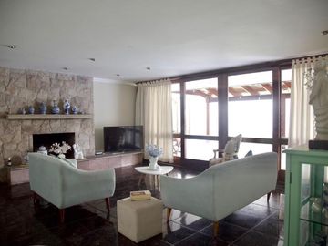 Venta De Casa En Camacho La Molina