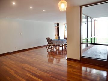 Venta De Casa En Camacho La Molina