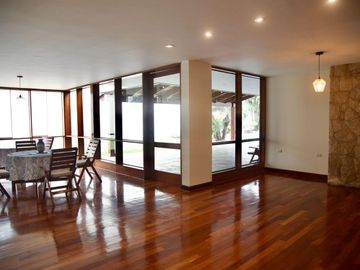 Venta De Casa En Camacho La Molina