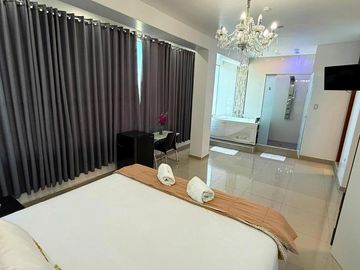 Venta De Hotel En Piura - Talara