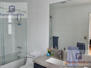 Vendo Lindo Flat 3 dormitorios y con área para niños - Como Estreno - Monterrico , Surco.