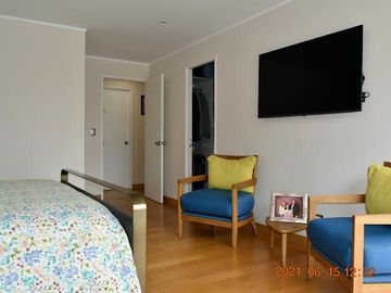 Vendo Lindo Flat 3 dormitorios y con área para niños - Como Estreno - Monterrico , Surco.