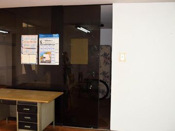 Alquiler Oficina Semi Amoblada - Espacio Ideal Para Estudios Profesionales