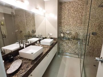 Venta De Departamento En Valle Hermoso Surco