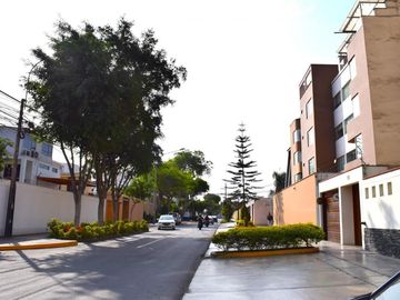 Venta De Departamento En Surco