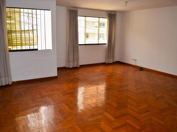 Venta De Departamento En Surco