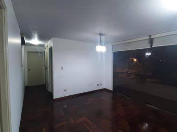 Alquilo lindo Departamento en San Borja