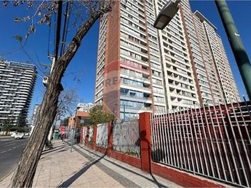 Oportunidad  ¡Amplio y luminoso departamento!