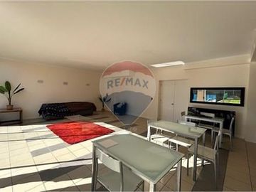 Oportunidad  ¡Amplio y luminoso departamento!