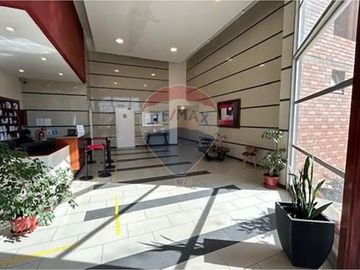 Oportunidad  ¡Amplio y luminoso departamento!