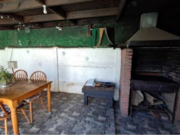 ESPACIOSA CASA EN LA FLORIDA