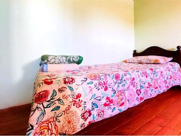 CASA EN VENTA EN ISLA NEGRA A PASOS DE LA PLAYA
