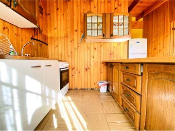 CASA EN VENTA EN ISLA NEGRA A PASOS DE LA PLAYA
