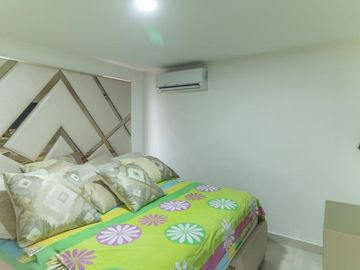 En Venta hermosa casa de 2 pisos en el Country, Jamundi