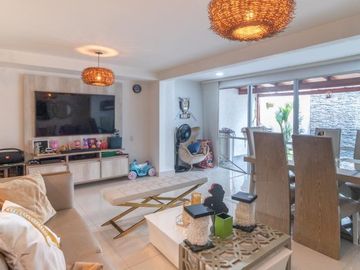 En Venta hermosa casa de 2 pisos en el Country, Jamundi