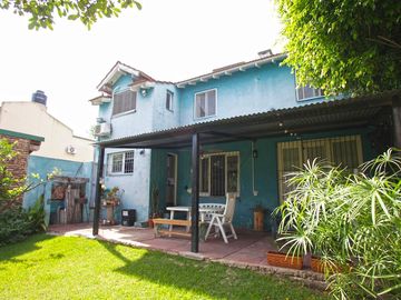 Casa de 4 dormitorios en el Bajo de San Isidro Obarrio  al 1000