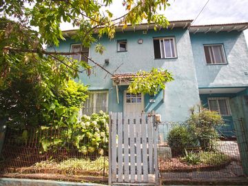 Casa de 4 dormitorios en el Bajo de San Isidro Obarrio  al 1000