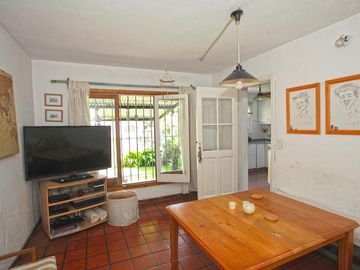 Casa de 4 dormitorios en el Bajo de San Isidro Obarrio  al 1000