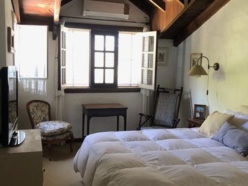 Casa de 4 dormitorios en el Bajo de San Isidro Obarrio  al 1000