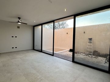 CASA DE 3 RECÁMARAS EN PRE VENTA EN TEMOZÓN NORTE