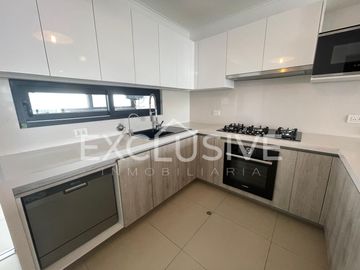 DEPARTAMENTO 105 M2,02 DORMITORIOS, FRENTE A PARQUE BADEN POWELL, MIRAFLORES