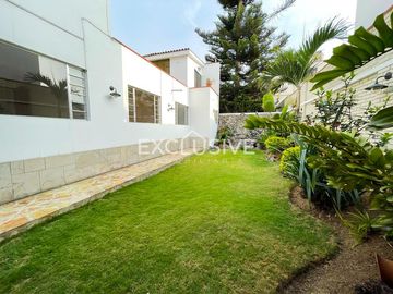 CASA DE 372 m2,05 DORMITORIOS, 02 JARDINES,RICARDO ANGULO, CORPAC, SAN ISIDRO