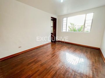 CASA DE 372 m2,05 DORMITORIOS, 02 JARDINES,RICARDO ANGULO, CORPAC, SAN ISIDRO