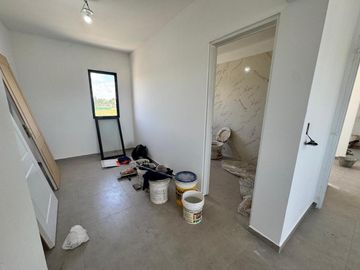 Casa en  Santa Elisa, Pilar del este.