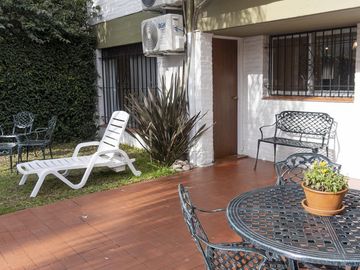 Casa de 4 ambientes con cochera en venta en el Barrio Alemán - Martinez