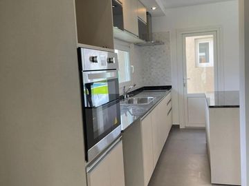Casa en venta - Barrio San Felipe, Canning