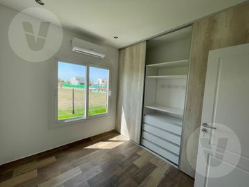 Casa en venta - Barrio San Felipe, Canning