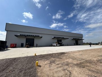 Nave Industrial en Funes
