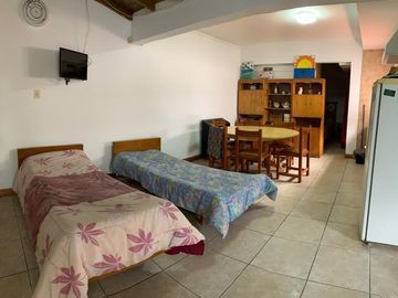 Casa en venta - 3 Dormitorios 1 Baño - Departamento - 400Mts2 - Miramar